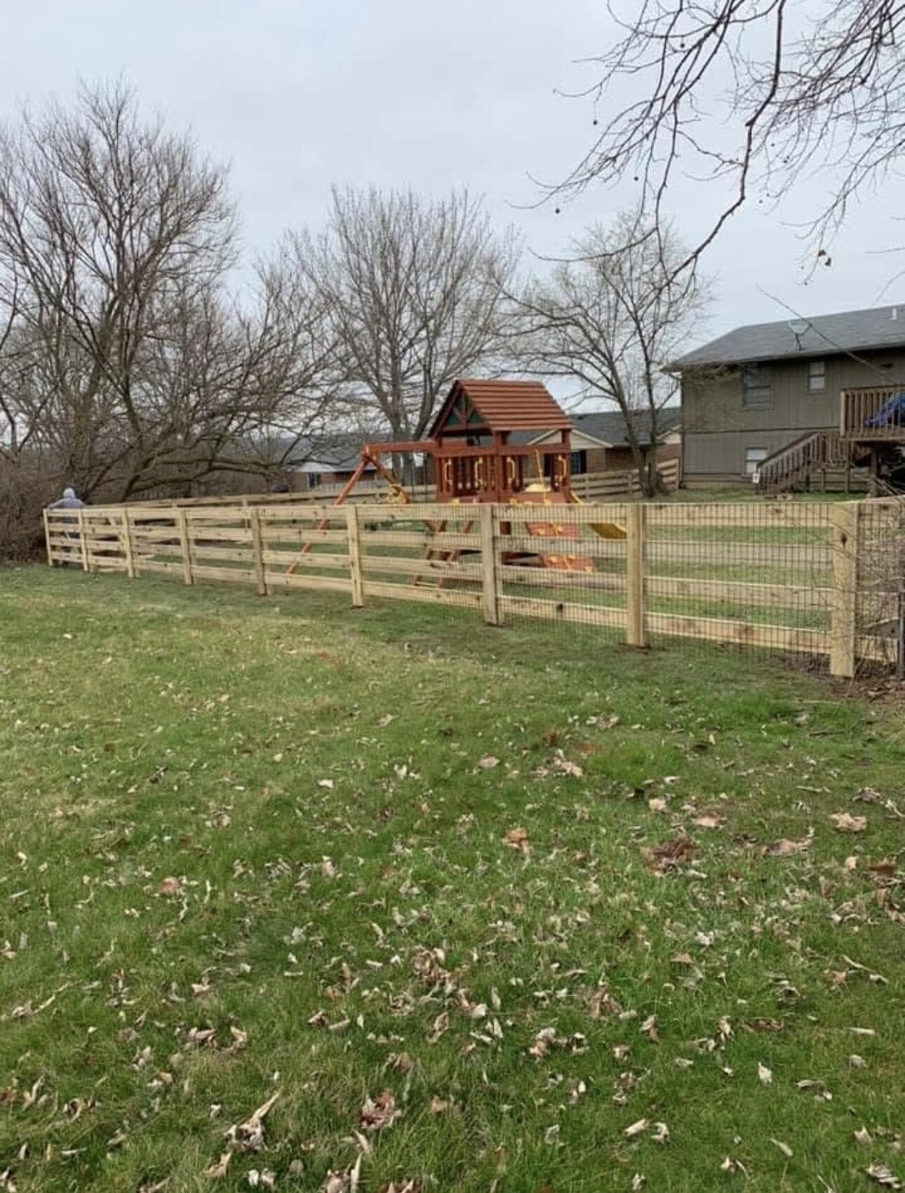 Kentucky Board Fence
